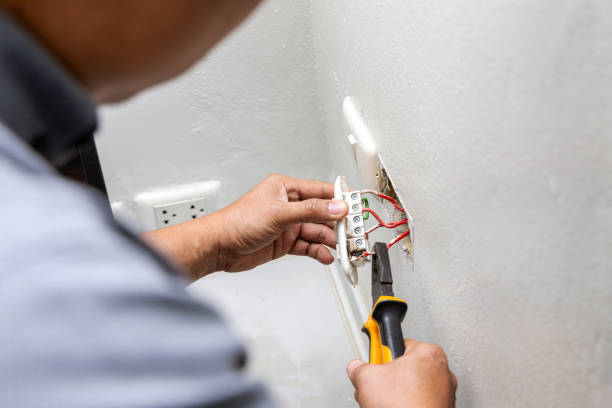 Best Electrical Contractors for Businesses  in Lincolndale, NY