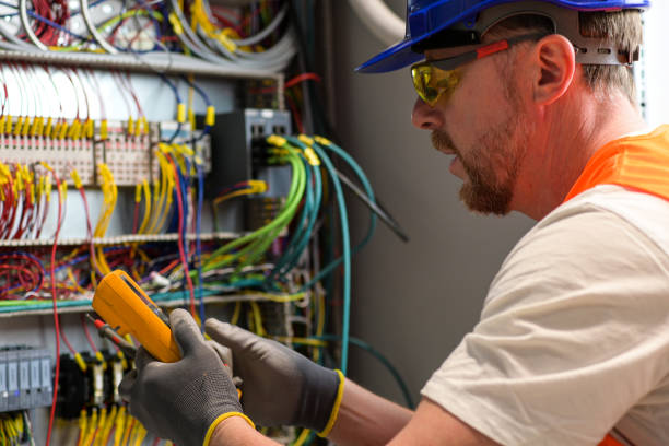 Best Affordable Emergency Electrician  in Lincolndale, NY